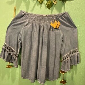 Loose marbled blue demin blouse with elastic neckline,nice bell sleeve details